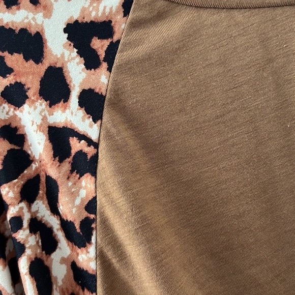 Leopard Print Brown Color Block Long Sleeve Top Blouse - Picture 5 of 6